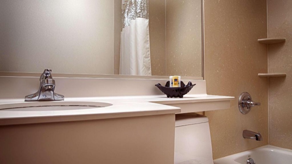 Best Western Kennedy Airport